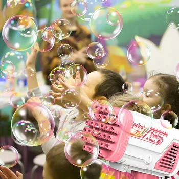 32 Delik Çocuk Otomatik Kabarcık Makinesi Elektrikli Mitralyöz Kabarcık oyuncak silah Sihirli Kabarcıklar Düğün Açık Çocuklar Sabun Banyo Oyuncakları Hediyeler
