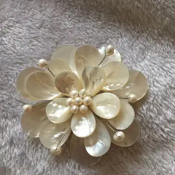 Beyaz deniz kabuğu çiçek Petal gerçek inci merkezi Pin büyük Pin broş çapı için 9-10cm